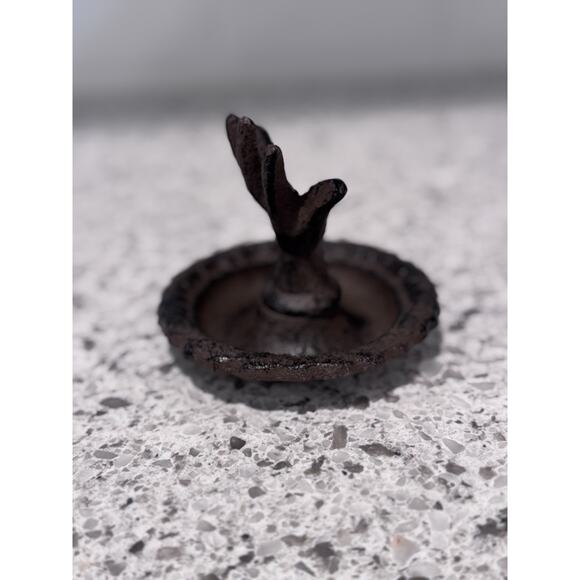 Vintage Cast Iron Jewelry Holder Hand - Picture 7 of 9